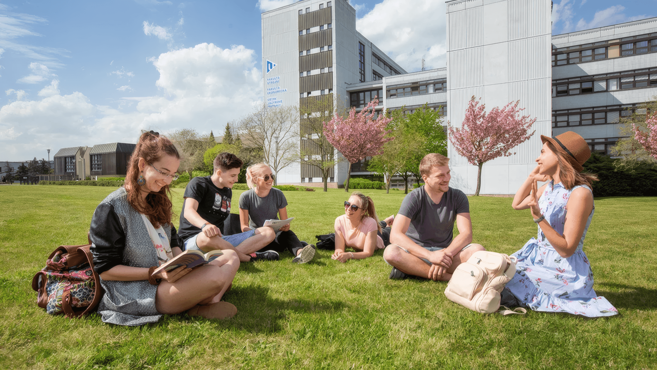 ESN UWB Pilsen students at an event